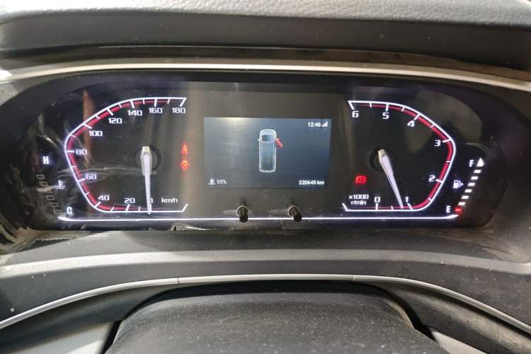 Used SAIC MAXUS Xintu V80 2024 Aoyuntong 6MT Long-Wheelbase Mid-Roof Model 127 Ps 6/7/8/9 Seater Instrument Cluster