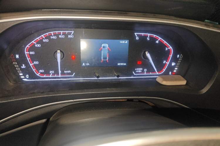 Used SAIC MAXUS Xintu V80 2024 Aotuntong 6MT Long-Wheelbase Mid-Roof Model 147 Ps 6/7/8/9-Seater Instrument Cluster
