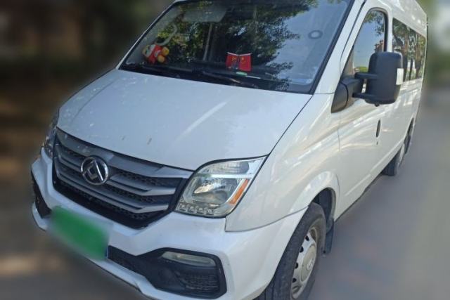 Used SAIC MAXUS Xintu V80 2024 Aotong Value Edition 6MT Long-Wheelbase Mid-Roof Model with 127 Ps Available in 6/7/8/9-Seater Configurations