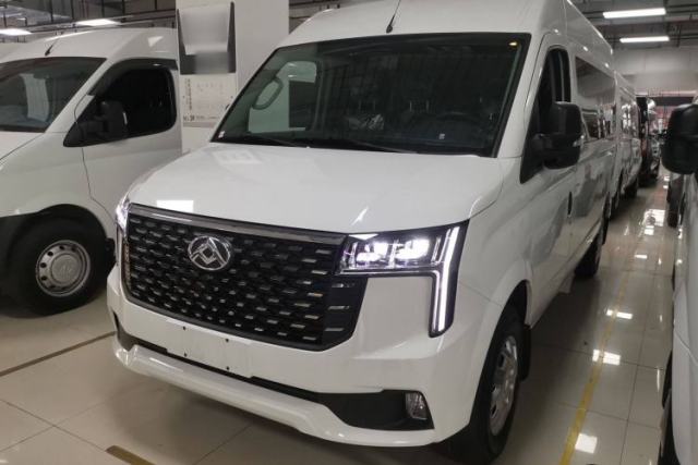 Used SAIC MAXUS Xintu V80 2024 Facelift Aoyuntong 6MT Long Wheelbase Mid-Top Version 147 Ps 6/7/8/9-Seater