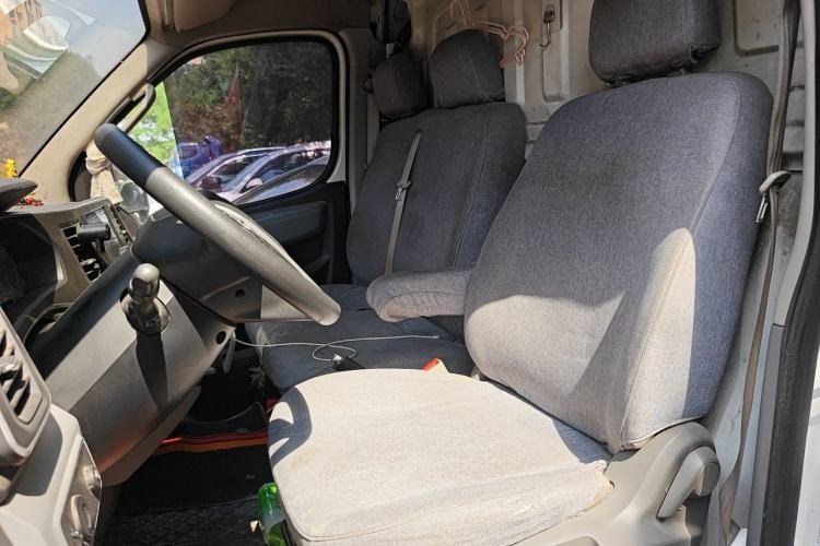 Used SAIC MAXUS Xintu V80  Left Front Seat