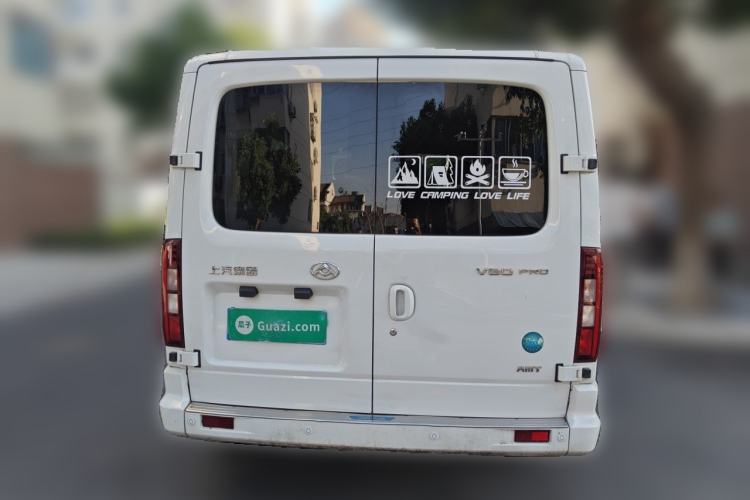 Used SAIC MAXUS Xintu V80 2024 Aotuntong 6AMT Short Wheelbase Ultra-Low Roof 147 Ps 5/6 Seats Rear