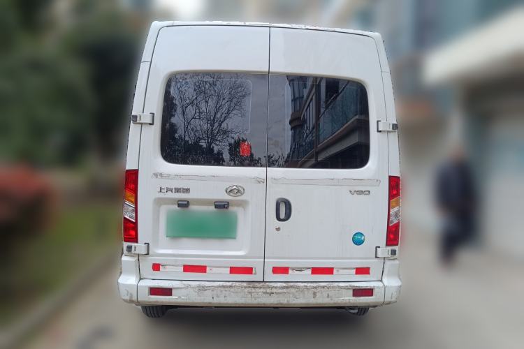 Used SAIC MAXUS Xintu V80 2024 Aotong Value Edition 6MT Long-Wheelbase Mid-Roof Model with 127 Ps Available in 6/7/8/9-Seater Configurations Rear