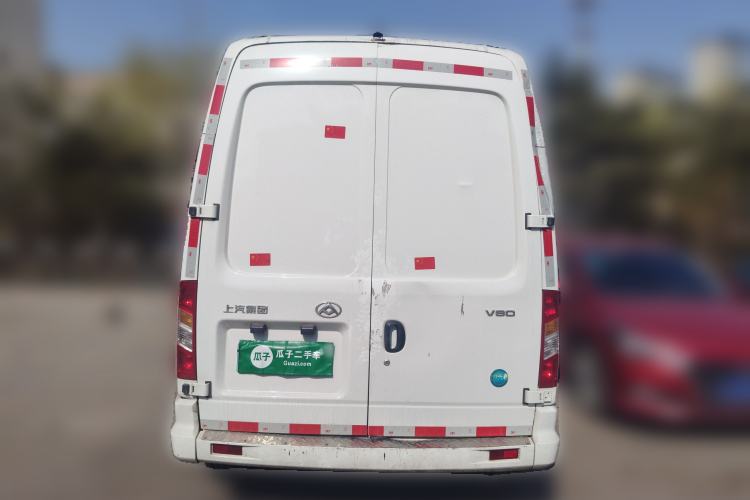 Used SAIC MAXUS Xintu V80 2024 Value Edition City Distribution King 6MT Long Wheelbase High Roof 127 Ps 3 Seats Rear