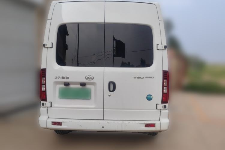 Used SAIC MAXUS Xintu V80 2024 Facelift Aoyuntong 6MT Long Wheelbase Ultra-Low Roof 147 Ps 6/7/8/9-Seater Rear