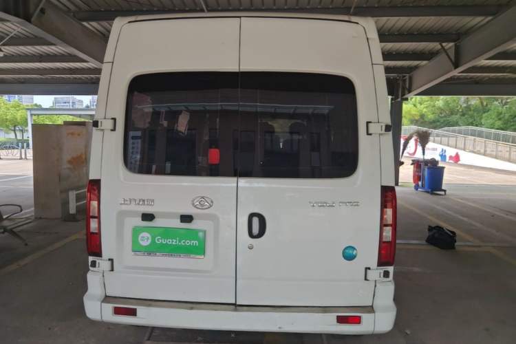 Used SAIC MAXUS Xintu V80 2024 Aoyuntong 6MT Long-Wheelbase Mid-Roof Model 127 Ps 6/7/8/9 Seater Rear