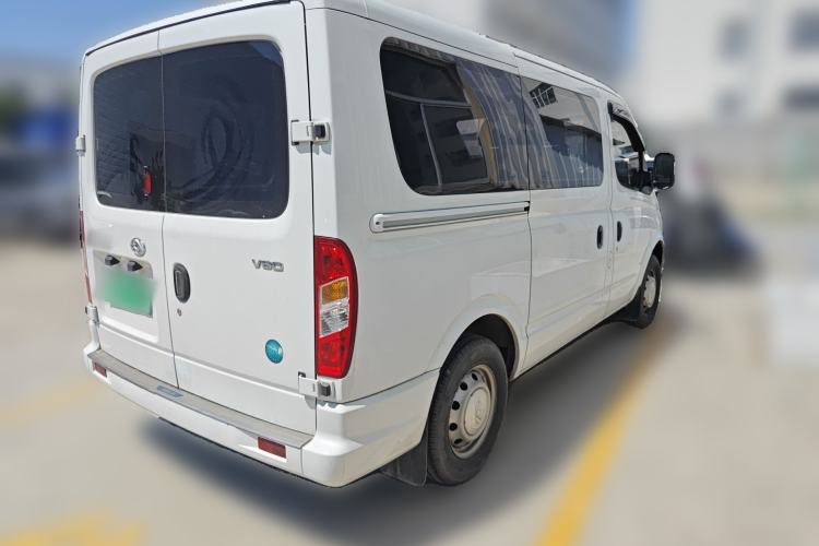 Used SAIC MAXUS Xintu V80 2024 Aotuntong Value Edition 6MT Short Wheelbase Ultra-Low Roof 127 Ps 5/6 Seats Rear Right 45 Deg
