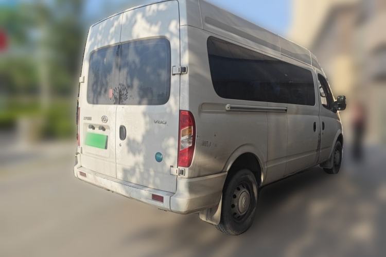 Used SAIC MAXUS Xintu V80 2024 Aotong Value Edition 6MT Long-Wheelbase Mid-Roof Model with 127 Ps Available in 6/7/8/9-Seater Configurations Rear Right 45 Deg