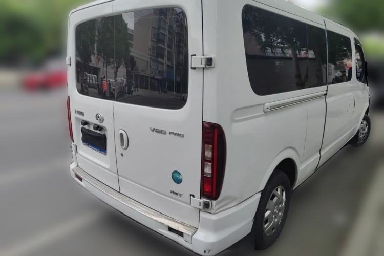 Used SAIC MAXUS Xintu V80 2024 Aotuntong Value Edition 6AMT Long Wheelbase Ultra-Low Roof 127 Ps 6/7/8/9-Seater Rear Right 45 Deg