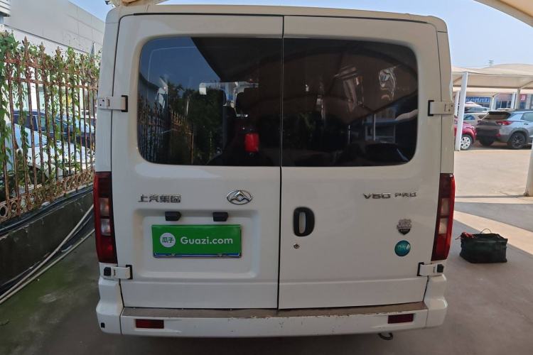 Used SAIC MAXUS Xintu V80 2024 Aotuntong 6MT Short-Wheelbase Ultra-Low Roof 127 Ps 5/6 Seats Rear