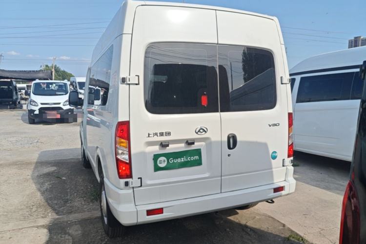 Used SAIC MAXUS Xintu V80 2024 Aotuntong Value Edition 6MT Short Wheelbase Mid-Height Roof 127 Ps 5/6 Seats Rear