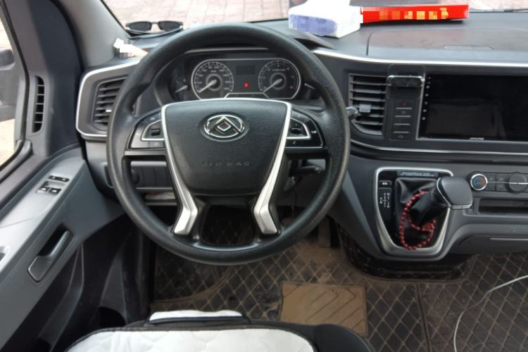 Used SAIC MAXUS Xintu V80 2024 Aotong Value Edition 6AMT Long Wheelbase Mid-Roof Model 127 Ps 6/7/8/9-Seater Steering Wheel