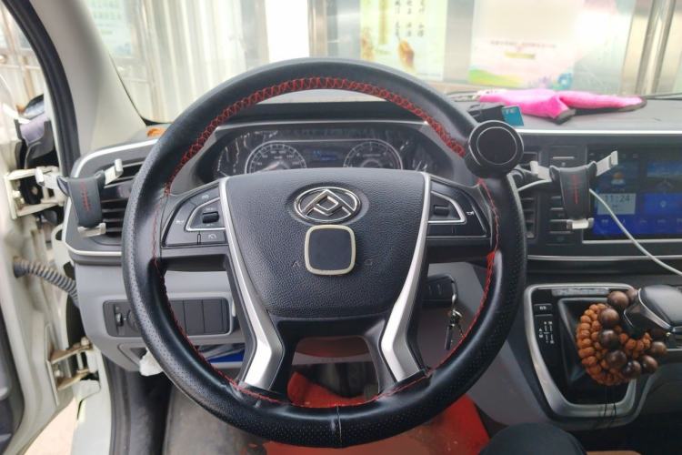 Used SAIC MAXUS Xintu V80  Steering Wheel