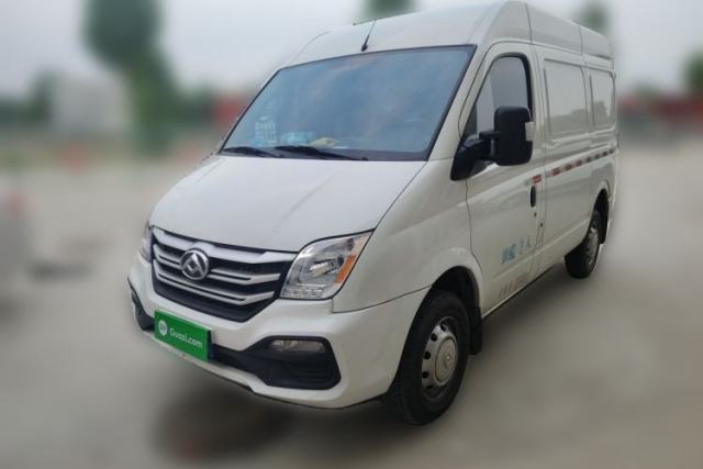 Used SAIC MAXUS Xintu V80 2024 City Distribution King PLUS Value Edition 6MT Short Wheelbase Mid-Roof Design 127 Ps 3 Seats