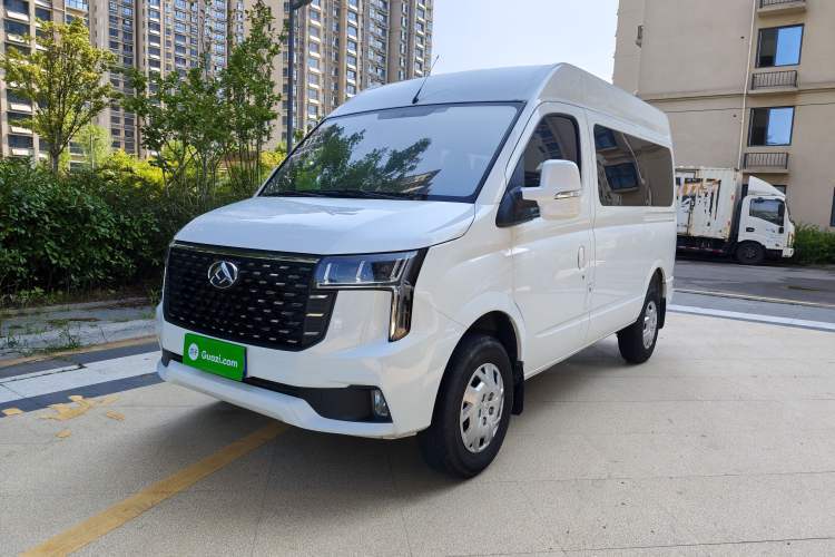 Used SAIC MAXUS Xintu V80 2025 PRO Aoyuntong 2.0T Manual Short Wheelbase Mid-Height 7/8/9-Seater Guazi used car, China used car export, Used car for sale, Used cars, Cheapest cars for sale