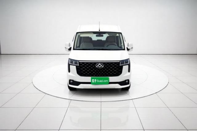 Used SAIC MAXUS Xintu V80 2025 PRO Aoyuntong 2.0T Automatic Long-Wheelbase Mid-Roof Model with 6/7/8/9 Seats
