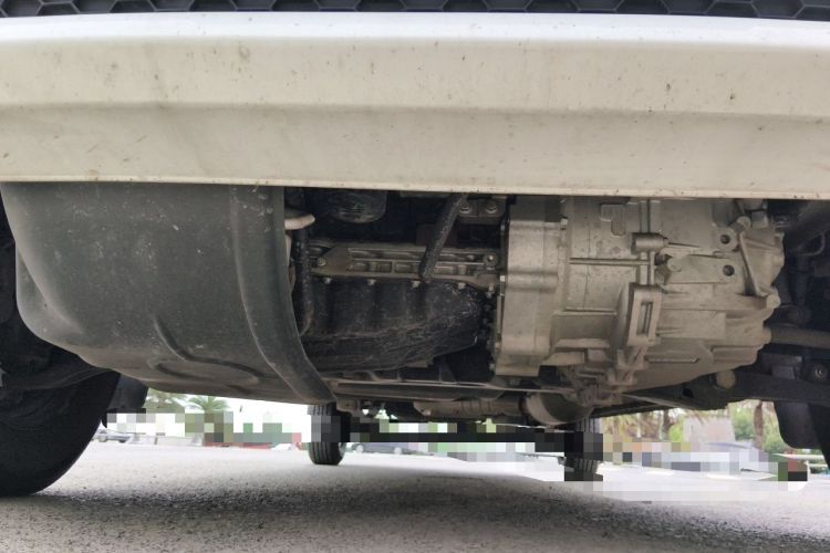 Used SAIC MAXUS Xintu V80  Chassis Front
