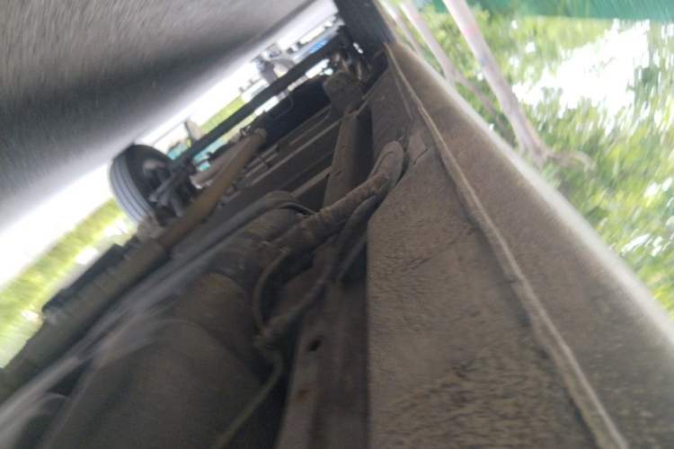 Used SAIC MAXUS Xintu V80  Chassis Front Right