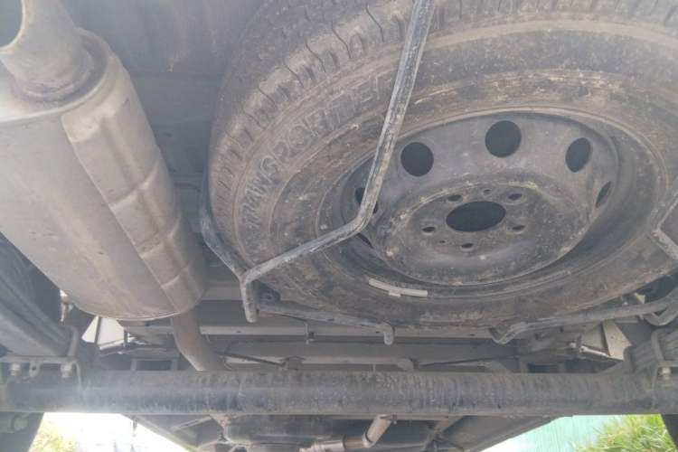 Used SAIC MAXUS Xintu V80  Chassis Rear