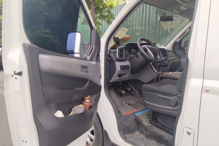 Used SAIC MAXUS Xintu V80  Driver Seat