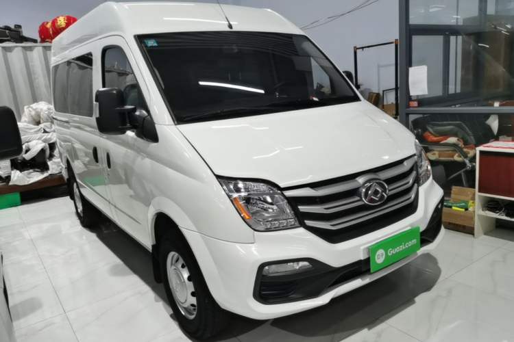 Used SAIC MAXUS Xintu V80 2025 Value Edition Aoyuntong 2.0T Manual Short Wheelbase Mid-Height 127 Ps 5/6 Seats Exterior 1