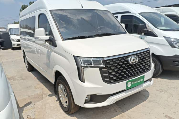 Used SAIC MAXUS Xintu V80 2025 PRO Aoyuntong 2.0T Automatic Long-Wheelbase Mid-Roof Model with 6/7/8/9 Seats Exterior 1