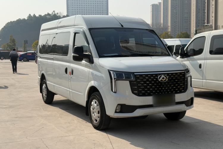 Used SAIC MAXUS Xintu V80 2025 PRO Aoyuntong 2.0T Manual Long Wheelbase Mid-Height 6/7/8/9-Seater Exterior 2