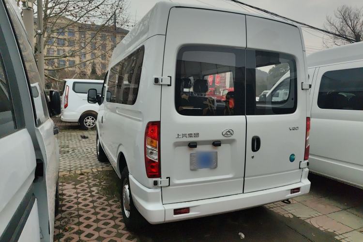 Used SAIC MAXUS Xintu V80 2025 Value Edition Aoyuntong 2.0T Manual Short Wheelbase Mid-Height 127 Ps 5/6 Seats Exterior 2