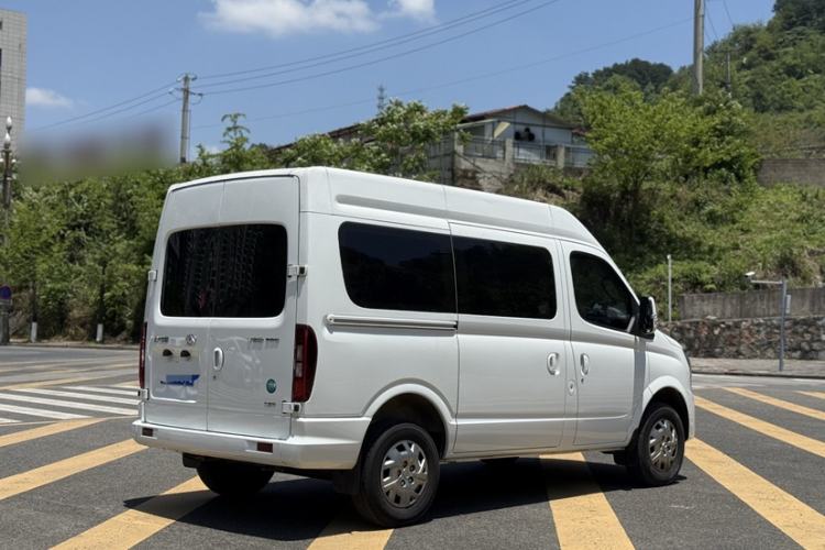 Used SAIC MAXUS Xintu V80 2025 PRO Aoyuntong 2.0T AMT Short Wheelbase Mid-Height 5/6-Seater Exterior 5