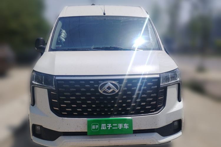 Used SAIC MAXUS Xintu V80 2025 PRO Aoyuntong 2.0T Manual Long Wheelbase Mid-Height 6/7/8/9-Seater Front