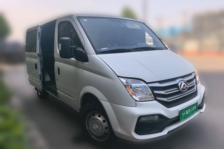 Used SAIC MAXUS Xintu V80 2025 Value Edition Aoyuntong 2.0T Manual Short Wheelbase Ultra-Low Roofline 127 Ps 5/6 Seats Front Right 45 Deg