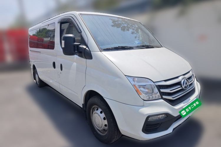 Used SAIC MAXUS Xintu V80 2025 Value Edition Aoyuntong 2.0T AMT Long Wheelbase Ultra-Low Roof 127 PS 6/7/9 Seats Front Right 45 Deg