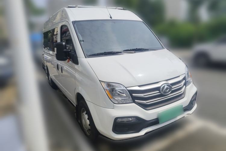 Used SAIC MAXUS Xintu V80 2025 Value Edition Aoyuntong 2.0T Manual Long Wheelbase Mid-Height Design 127 Ps 6/7/9-Seater Front Right 45 Deg