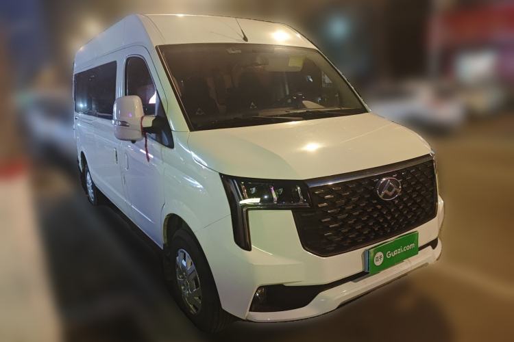 Used SAIC MAXUS Xintu V80 2025 PRO Aoyuntong 2.0T Automatic Long-Wheelbase Mid-Roof Model with 6/7/8/9 Seats Front Right 45 Deg