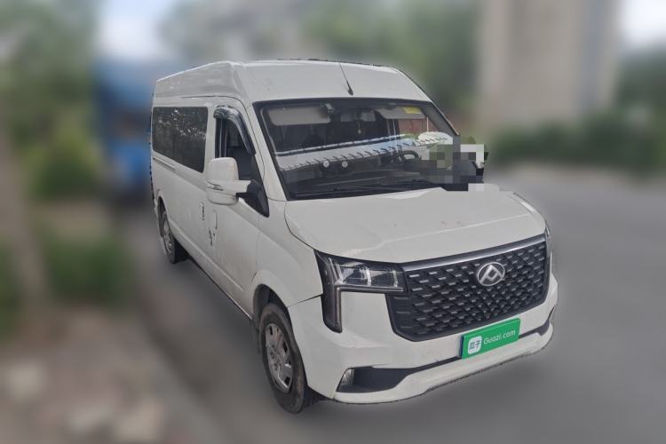 Used SAIC MAXUS Xintu V80 2025 PRO Aoyuntong 2.0T Automatic Long-Wheelbase Mid-Roof Model with 6/7/8/9 Seats Front Right 45 Deg