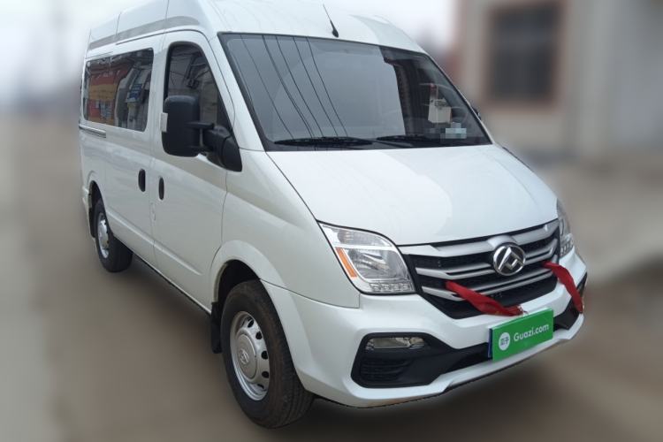 Used SAIC MAXUS Xintu V80 2025 Value Edition Aoyuntong 2.0T Manual Short Wheelbase Mid-Height 127 Ps 7/9 Seats Front Right 45 Deg