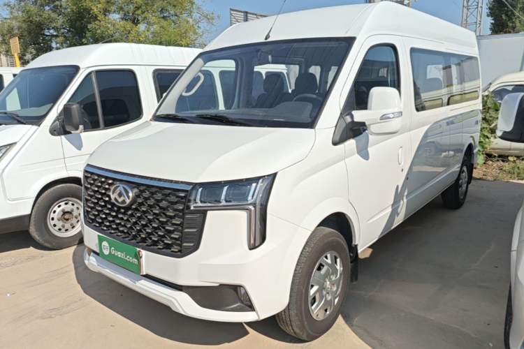 SAIC MAXUS Xintu V80 2025 PRO Aoyuntong 2.0T Automatic Long-Wheelbase Mid-Roof Model with 6/7/8/9 Seats