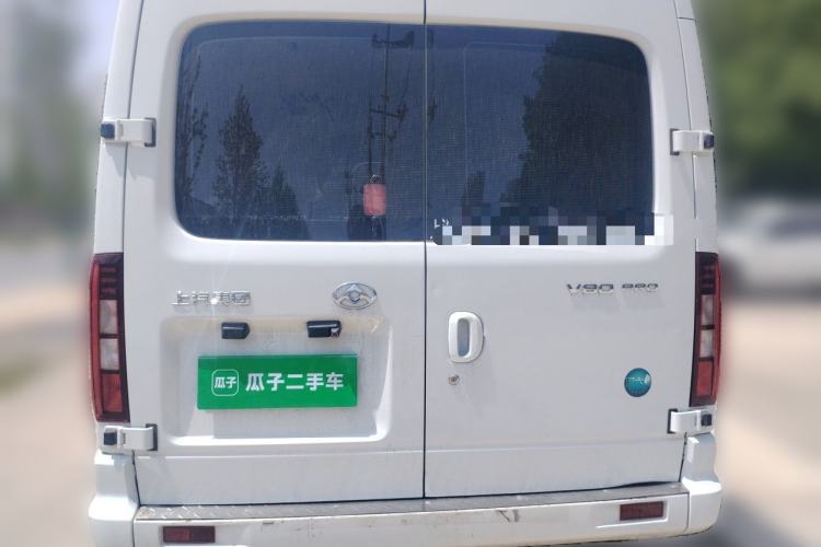 Used SAIC MAXUS Xintu V80 2025 PRO Aoyuntong 2.0T Manual Long Wheelbase Mid-Height 6/7/8/9-Seater Rear