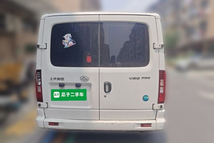 Used SAIC MAXUS Xintu V80 2025 PRO Aoyuntong 2.0T Manual Long Wheelbase Ultra-Low Roof 6/7/8/9-Seater Rear