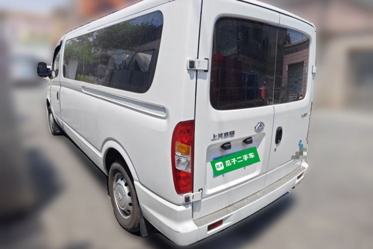 Used SAIC MAXUS Xintu V80 2025 Value Edition Aoyuntong 2.0T AMT Long Wheelbase Ultra-Low Roof 127 PS 6/7/9 Seats Rear Left 45 Deg