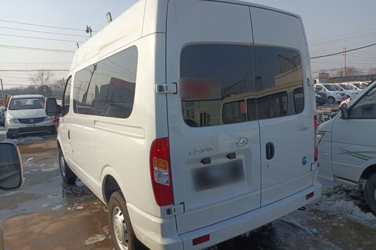 Used SAIC MAXUS Xintu V80 2025 Value Edition Aoyuntong 2.0T Manual Short Wheelbase Mid-Height 127 Ps 5/6 Seats Rear Left 45 Deg