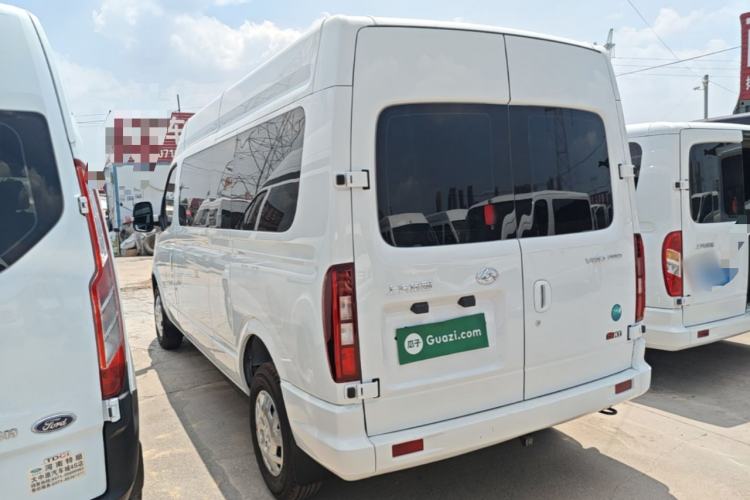 Used SAIC MAXUS Xintu V80 2025 PRO Aoyuntong 2.0T Automatic Long-Wheelbase Mid-Roof Model with 6/7/8/9 Seats Rear Left 45 Deg