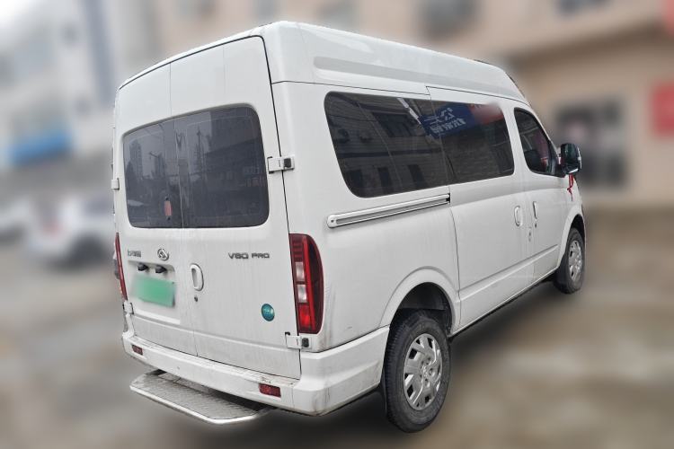 Used SAIC MAXUS Xintu V80 2025 PRO Aoyuntong 2.0T Manual Short Wheelbase Mid-Height 5/6-Seater Rear Right 45 Deg
