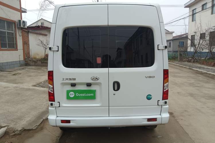 Used SAIC MAXUS Xintu V80 2025 Value Edition Aoyuntong 2.0T Manual Short Wheelbase Mid-Height 127 Ps 7/9 Seats Rear