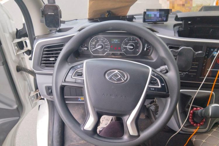 Used SAIC MAXUS Xintu V80  Steering Wheel