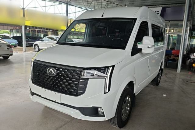 Used SAIC MAXUS Xintu V80 2025 PRO Aoyuntong 2.0T AMT Short Wheelbase Mid-Height 5/6-Seater