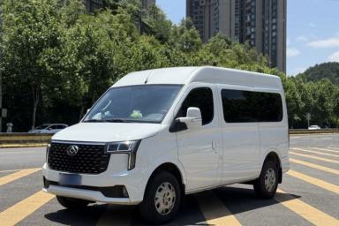 Used SAIC MAXUS Xintu V80 2025 PRO Aoyuntong 2.0T AMT Short Wheelbase Mid-Height 5/6-Seater
