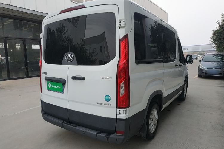 Used SAIC MAXUS Xintu V90 2020 2.0T AMT Yunjie Edition Front-Wheel Drive Rear Single Tire Short Wheelbase Mid-Height 6-Seater Exterior 5