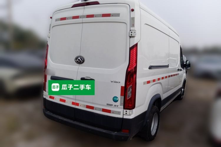 Used SAIC MAXUS Xintu V90 2022 2.0T Automatic VAN Rear-Drive Extended Wheelbase High Roof with Dual Rear Tires 3-Seater Rear Right 45 Deg