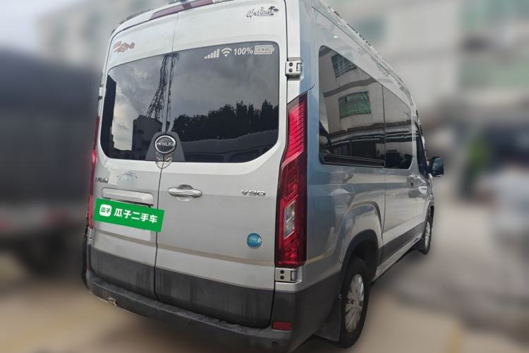 Used SAIC MAXUS Xintu V90 2019 2.0T Manual ZhiDuXing Rear-Drive Single-Tire Long-Wheelbase High-Roof 7-Seater Rear Right 45 Deg
